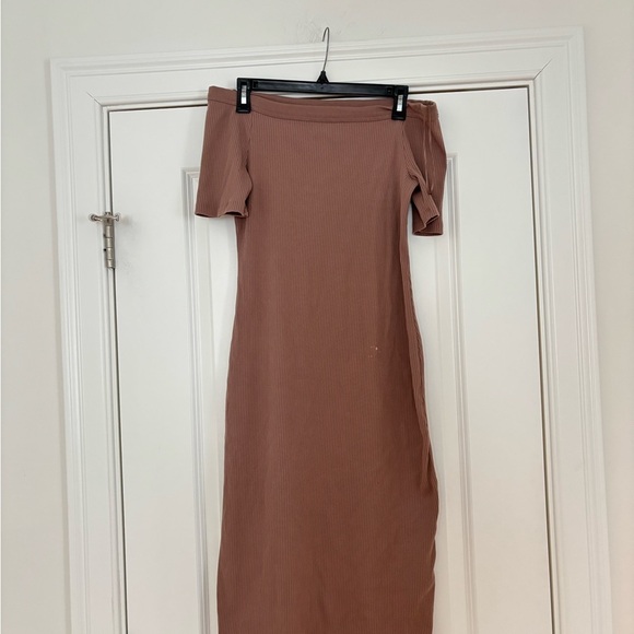 Universal Thread Dresses & Skirts - Off-Shoulder Ribbed Midi Dress in Tan